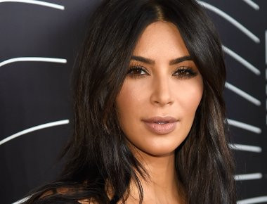 H Kim Kardashian τα δίνει όλα στην παρένθετη μητέρα που προσέλαβε - Οι παροχές και oι ανέσεις